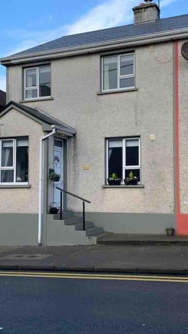 Bumblebee Cottage Donegal Town Eksteriør billede